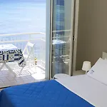 فندق مبيت وإفطار Nina