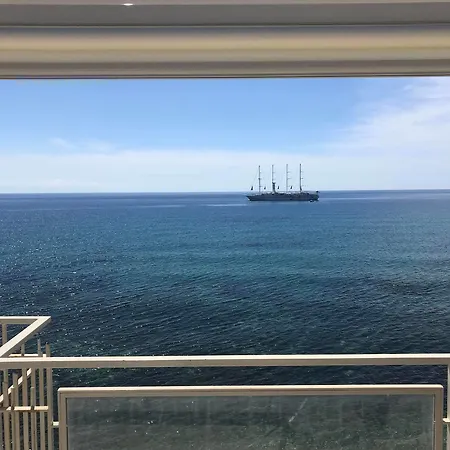 Nina Panzió Giardini Naxos