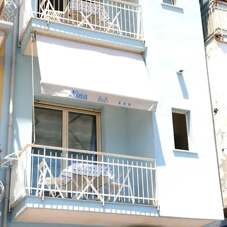 Nina Giardini Naxos