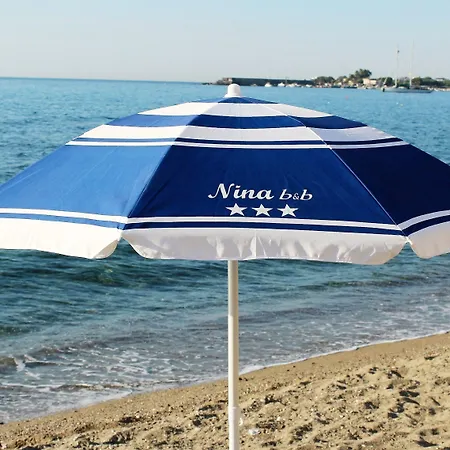 Nina Giardini Naxos
