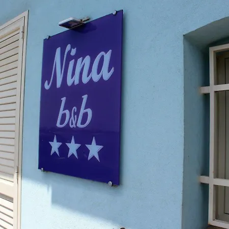 Bed & Breakfast Nina 3*